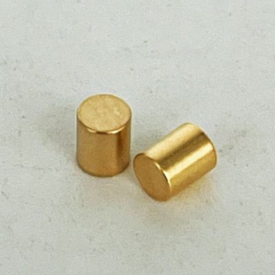 Yüksek Güçlü Bobin Paketi 3A 12V Altın Kaplama SMT Pogo Pin 3mm Yükseklik 2.5mm Çap