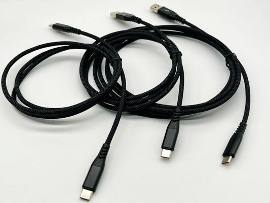 Hızlı Veri Senkronizasyonu ve Şarjı İçin 1m Siyah USB Kalıplı Kablo Montajı UL2725 28Awg