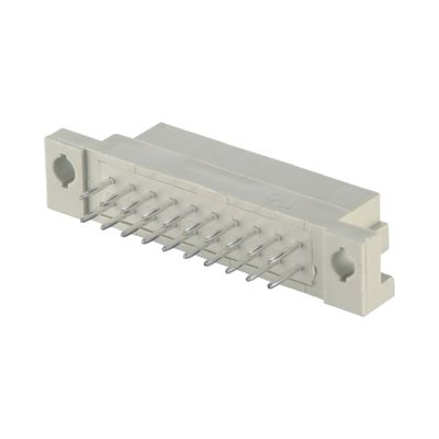Düz Kadın 2 Satır DIN 41612 Bağlantı 64 Pin Dikey PCB Değerli Akım 3A