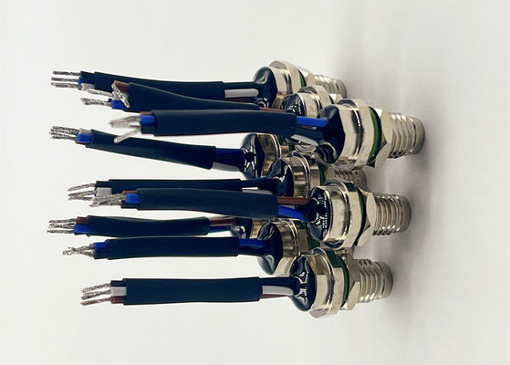 4 Pin Dairesel Tel Bağlantısı Arka vida Montajı M8 Panel Montaj Bağlantısı