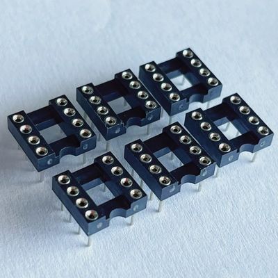 2.54mm 8 Pin IC Soket Bağlantısı Kadın Düz Pin Başlığı PBT Izolasyon Malzemesi Siyah