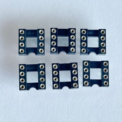 2.54mm 8 Pin IC Soket Bağlantısı Kadın Düz Pin Başlığı PBT Izolasyon Malzemesi Siyah