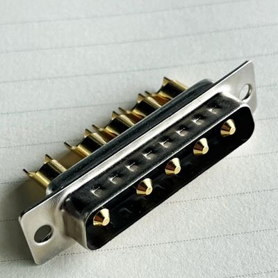 ISO9001 5w5 Dusb Pcb Erkek Dip Erkek Kombo Dsub Rf Koaksiyel 9w4 Güç 7w2 Yüksek Akım D Sub Db 8w8 40a Bağlantısı