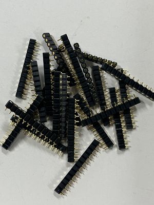 SMT Tip Pogo Pin Docking Connector 4pin 10pin 12pin Yüksek dayanıklılık ve tuz sisine dirençli yayla yüklü temas