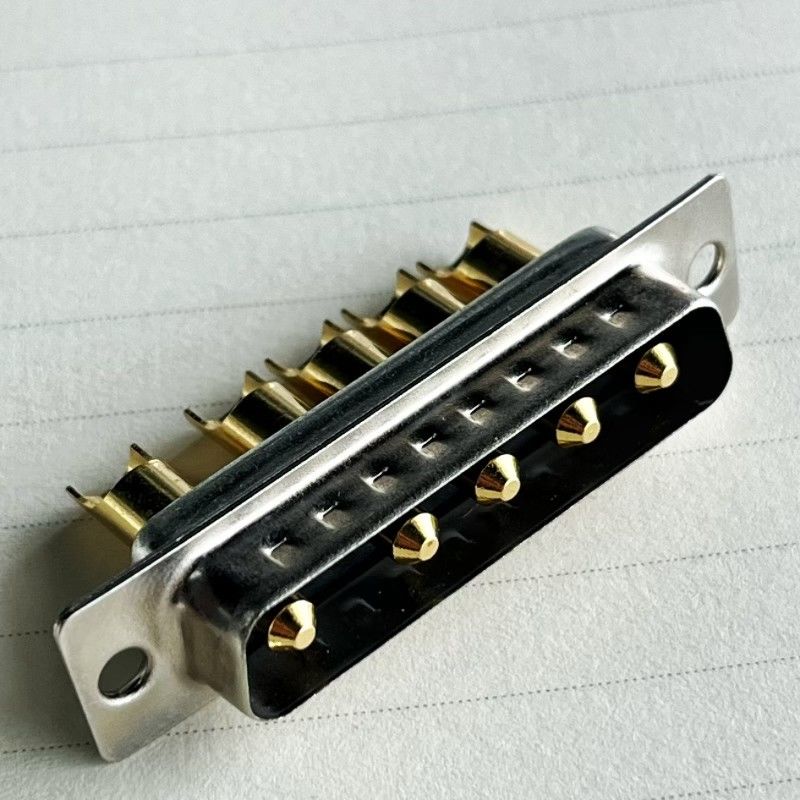 ISO9001 5w5 Dusb Pcb Erkek Dip Erkek Kombo Dsub Rf Koaksiyel 9w4 Güç 7w2 Yüksek Akım D Sub Db 8w8 40a Bağlantısı