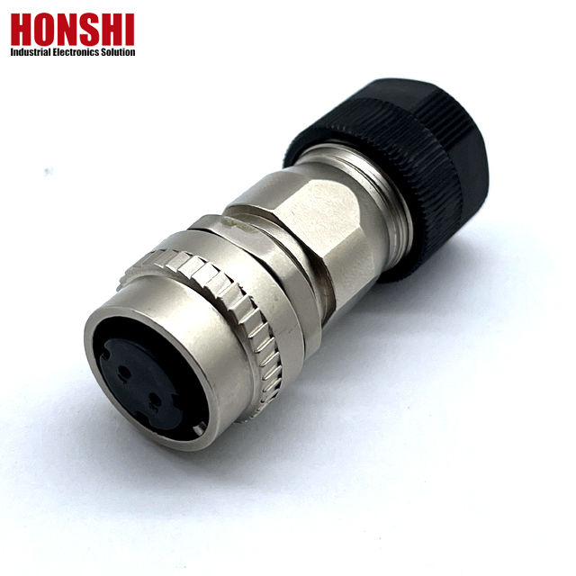 DDK CM10 Serisi Su geçirmez Erkek Kadın Bağlantısı Çinko Alaşım Kabuklu 2 Pin / 10Pin Bakır Terminalleri Ve Dayanıklı Tasarımı